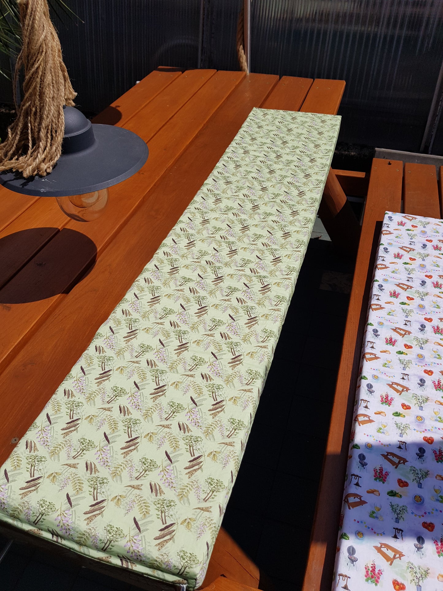 Bankauflage, Sitzpolster, Sitzkissen, 147 x 30 x 4 cm, Bio-Baumwolle, 140 g / qm, Satin, Robinien-Muster