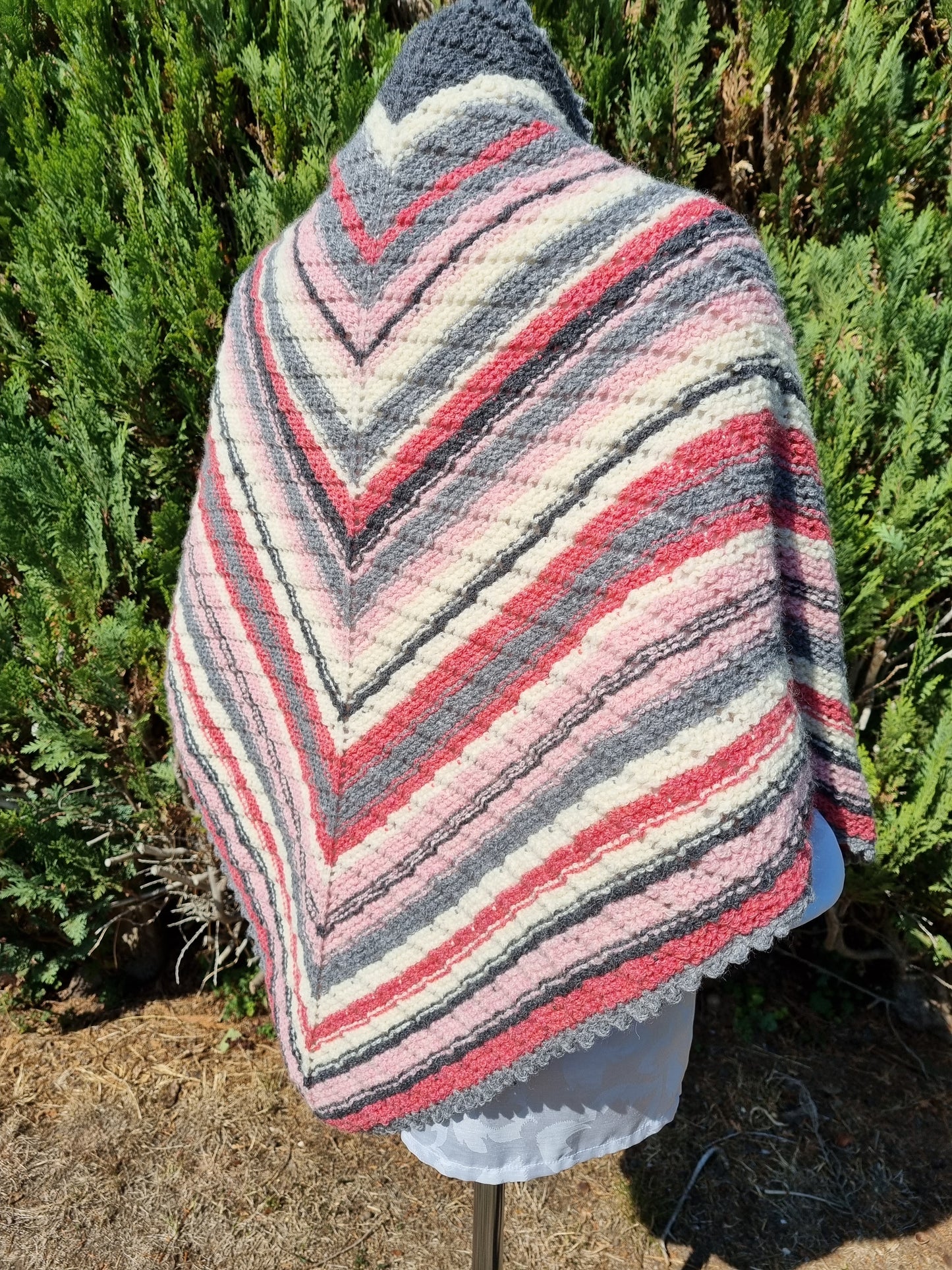 Dreieckstuch mit Alpaka, handgestrickt