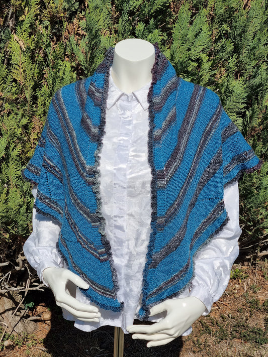 Dreieckstuch, handgestrickt