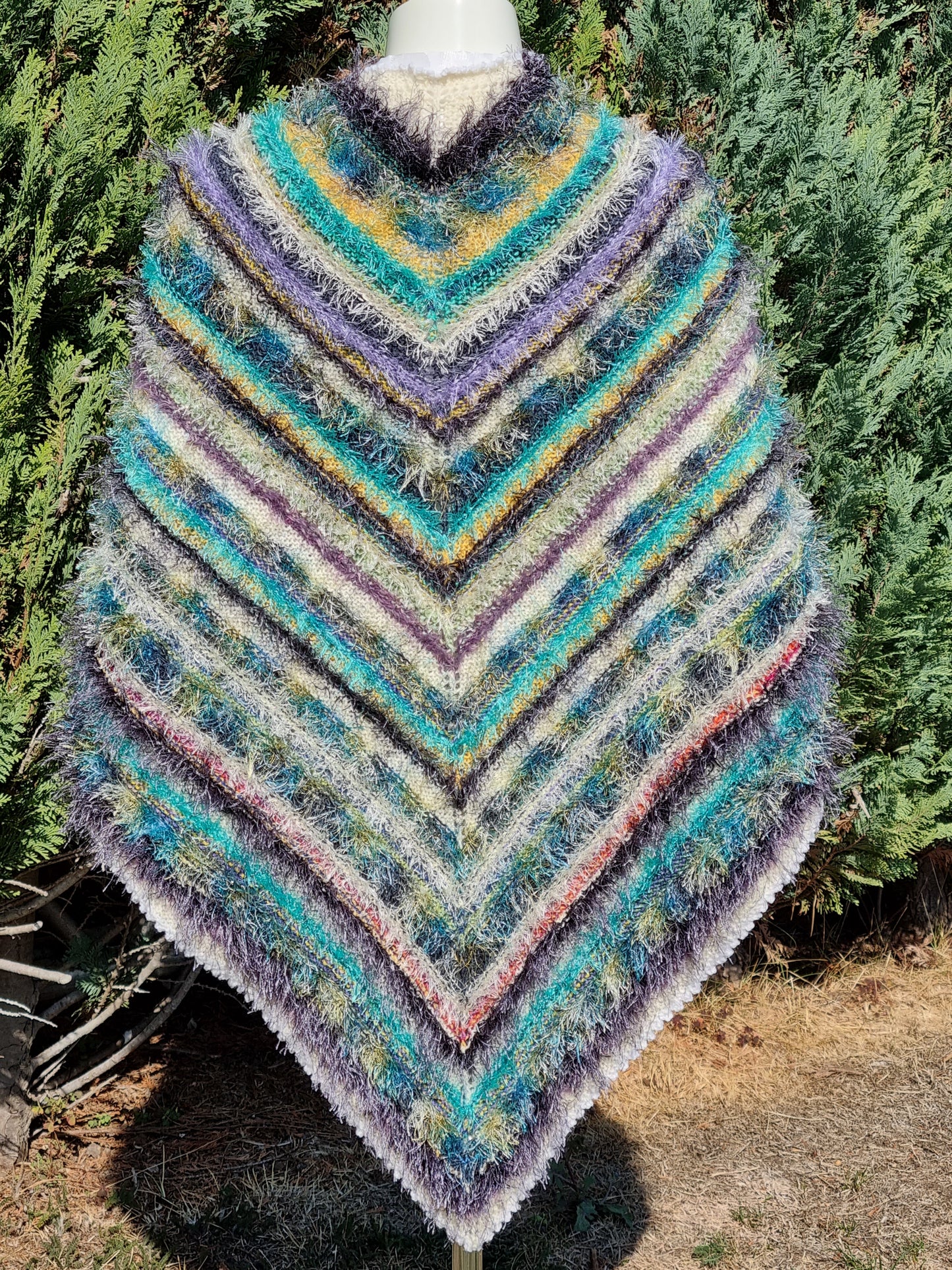 Dreieckstuch, handgestrickt