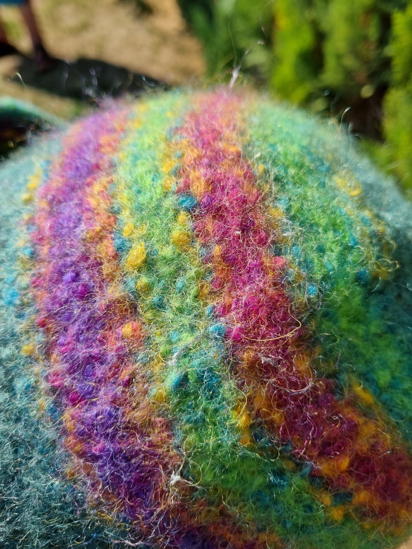 Filzhut mit Farbverlauf, handgestrickt, Gr. 58/59