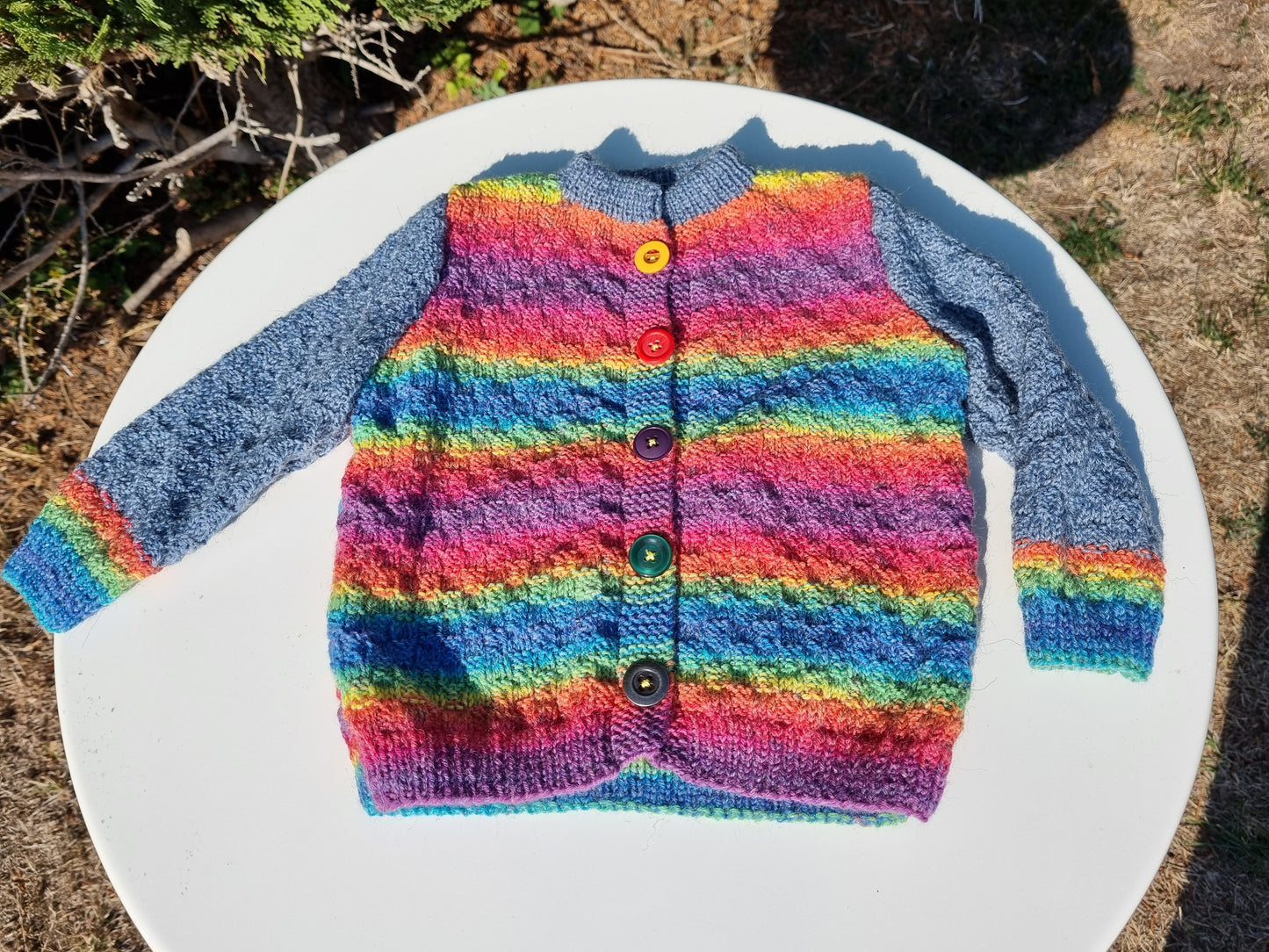 Baby-Jäckchen, handgestrickt, Gr. 86/92