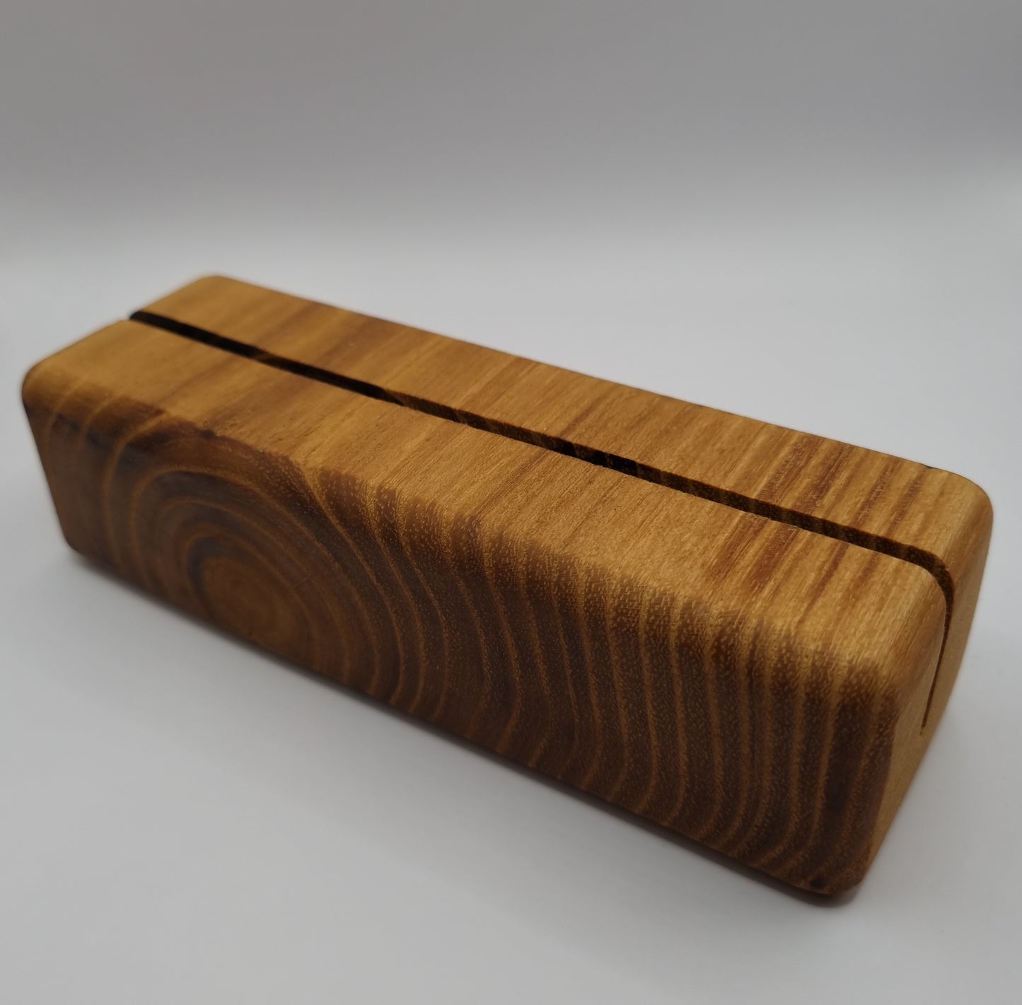 Fotohalter, Kartenhalter, Visitenkartenhalter aus massiver Robinie, geölt