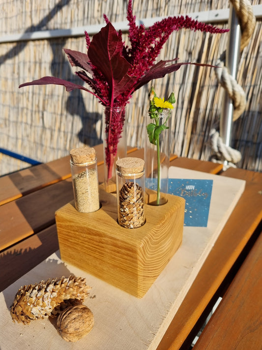 Reagenzglas, Vase, Robinie massiv, geölt, vierfach, Unikat